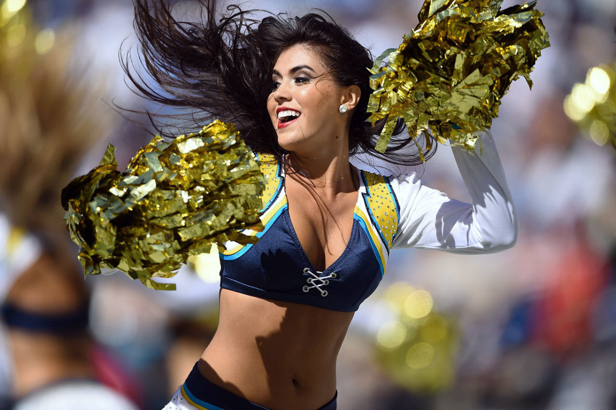 NFL Cheerleaders: Week 4 - Sports Illustrated