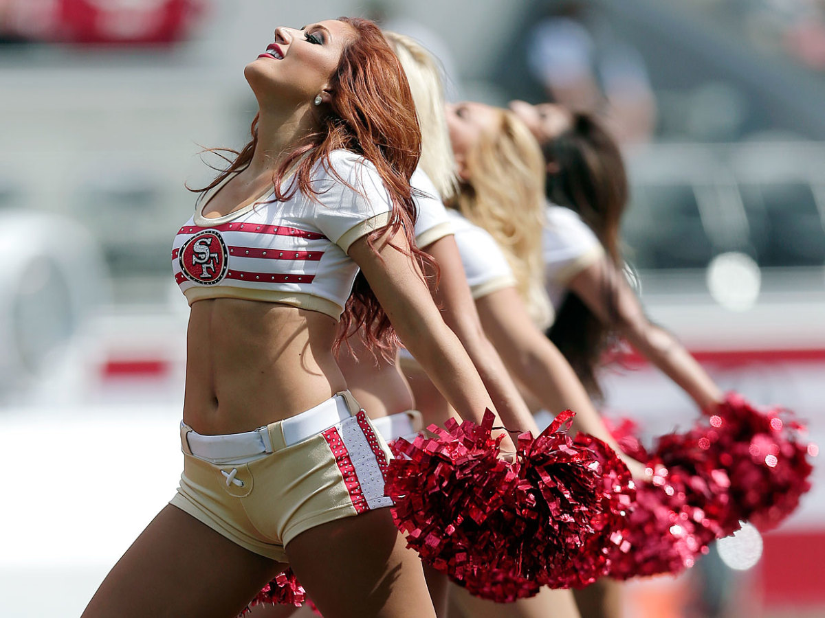 San-Francisco-49ers-Gold-Rush-cheerleaders-AP981131627440_15.jpg