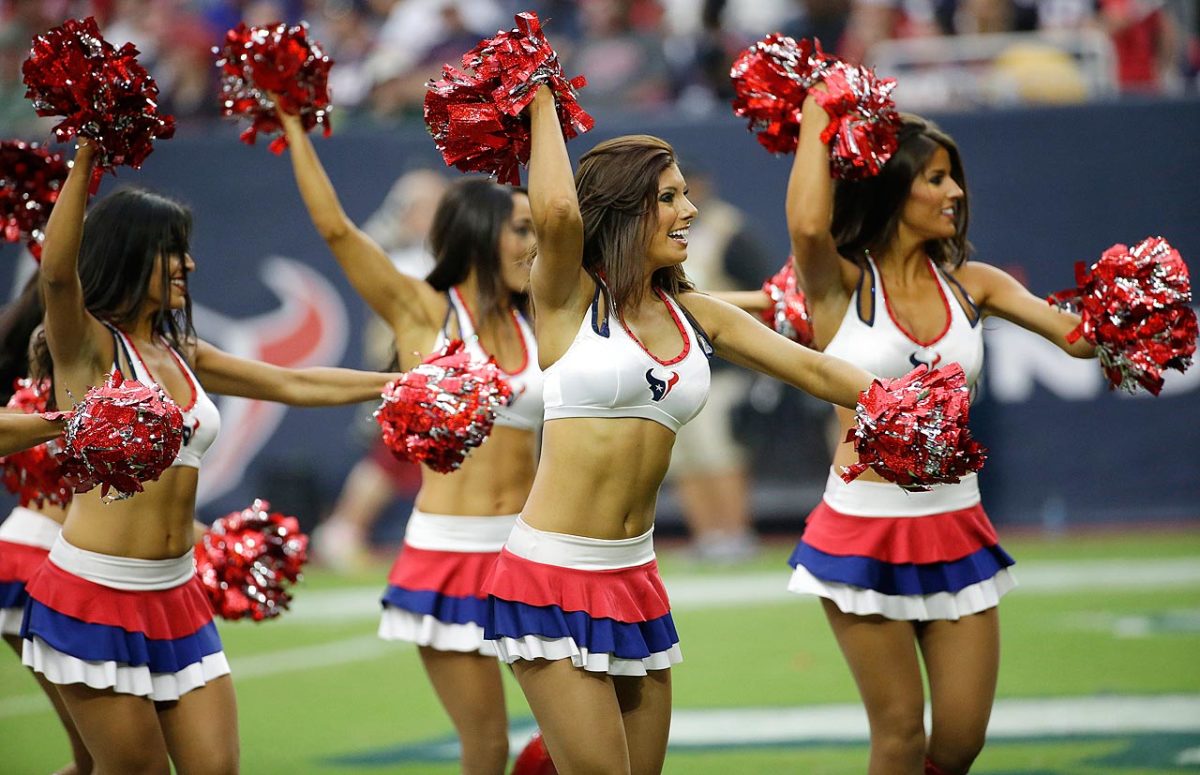 Houston-Texans-cheerleaders-AP754352561603_11.jpg