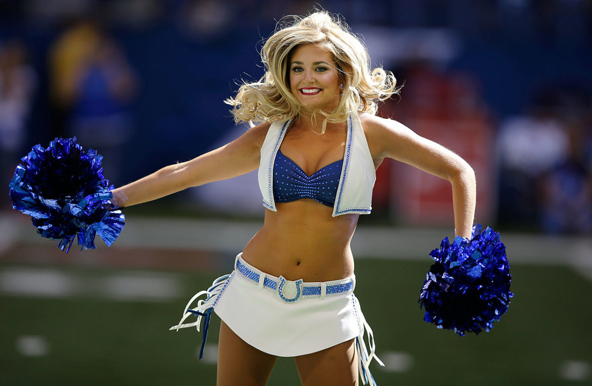 Indianapolis-Colts-cheerleaders-AP217445629605_8.jpg