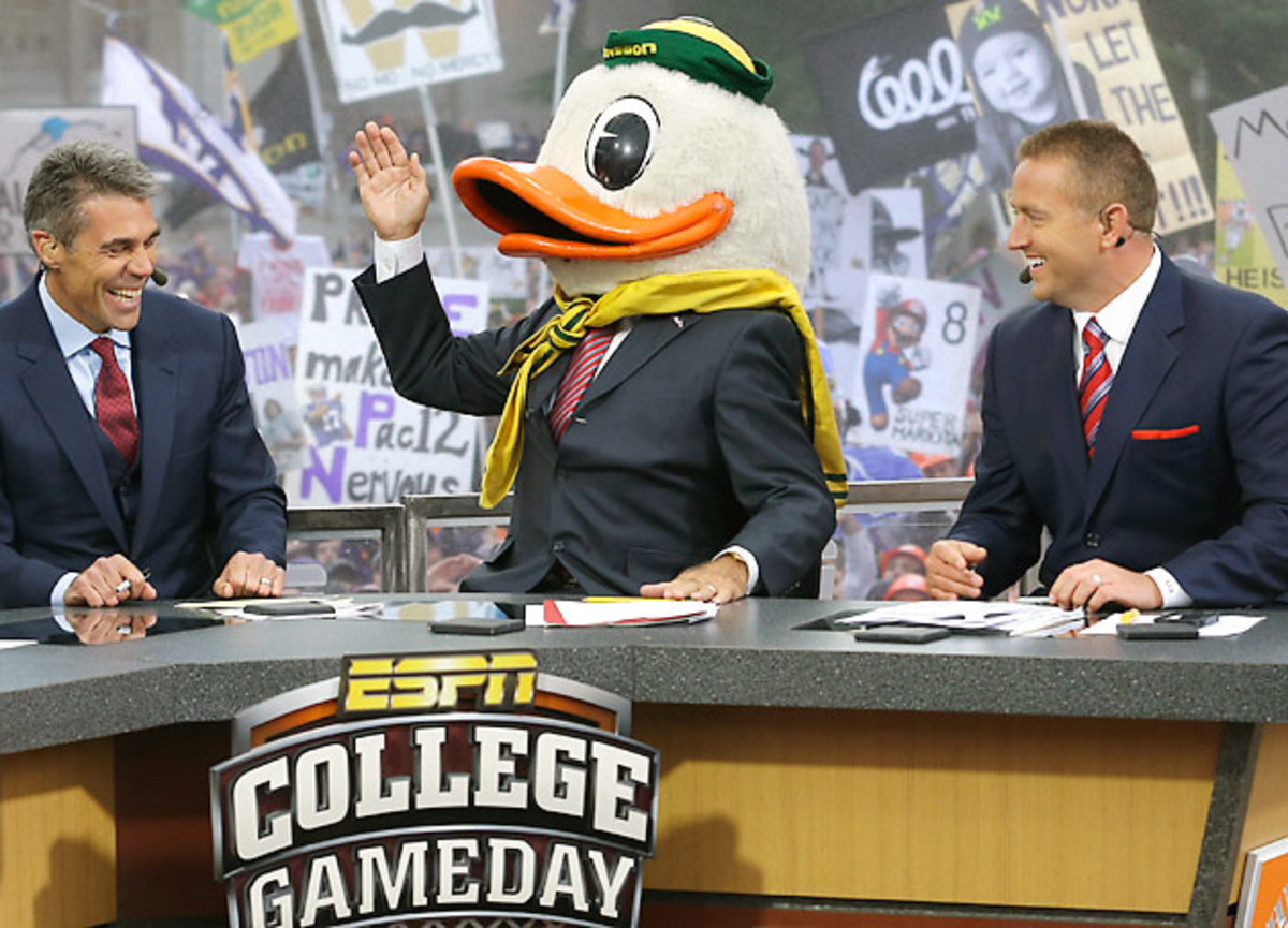 college-gameday-football-tv-roundtable.jpg