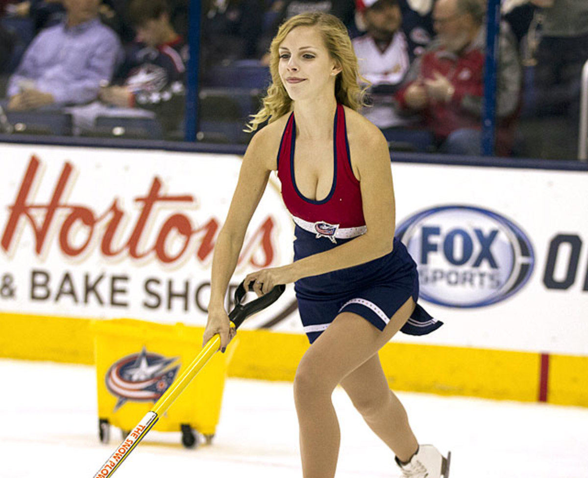 140421150651-columbus-blue-jackets-ice-crew-girls-ceh131105050-senators-at-cbj-single-image-cut.jpg