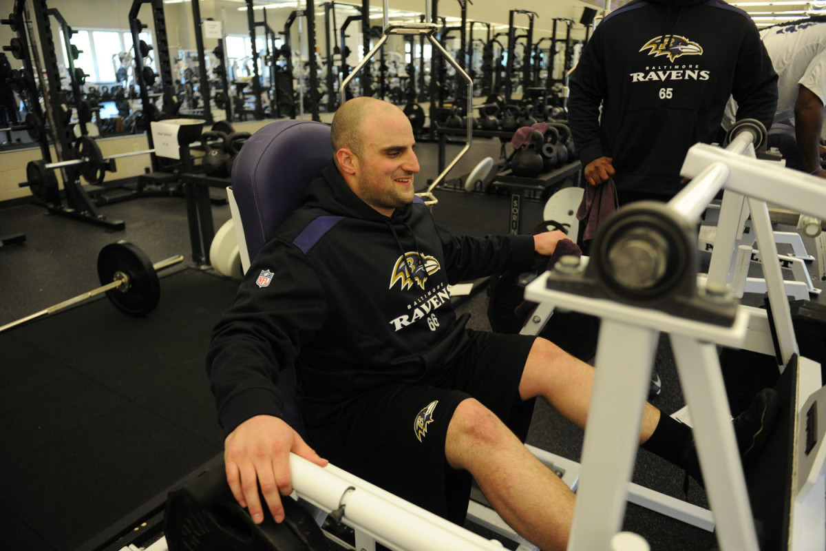 042214_Workouts_Gino-Gradkowski.jpg