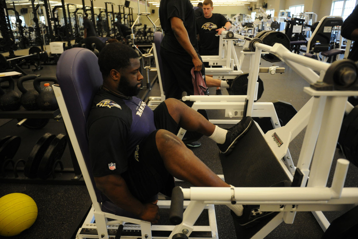 042214_Workouts_Kapron-Lewis-Moore.jpg