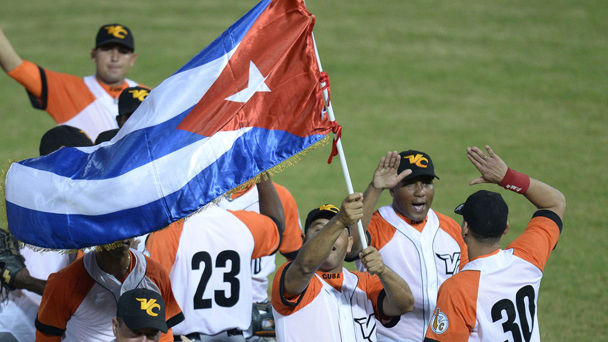 Cuban infielder Andy Ibanez agrees to contract with Texas Rangers - ESPN