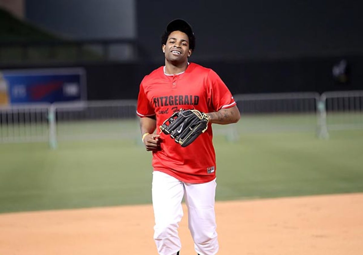 140121163821-michael-crabtree-10945-larry-celeb-softball-2013-a08x1036-single-image-cut.jpg