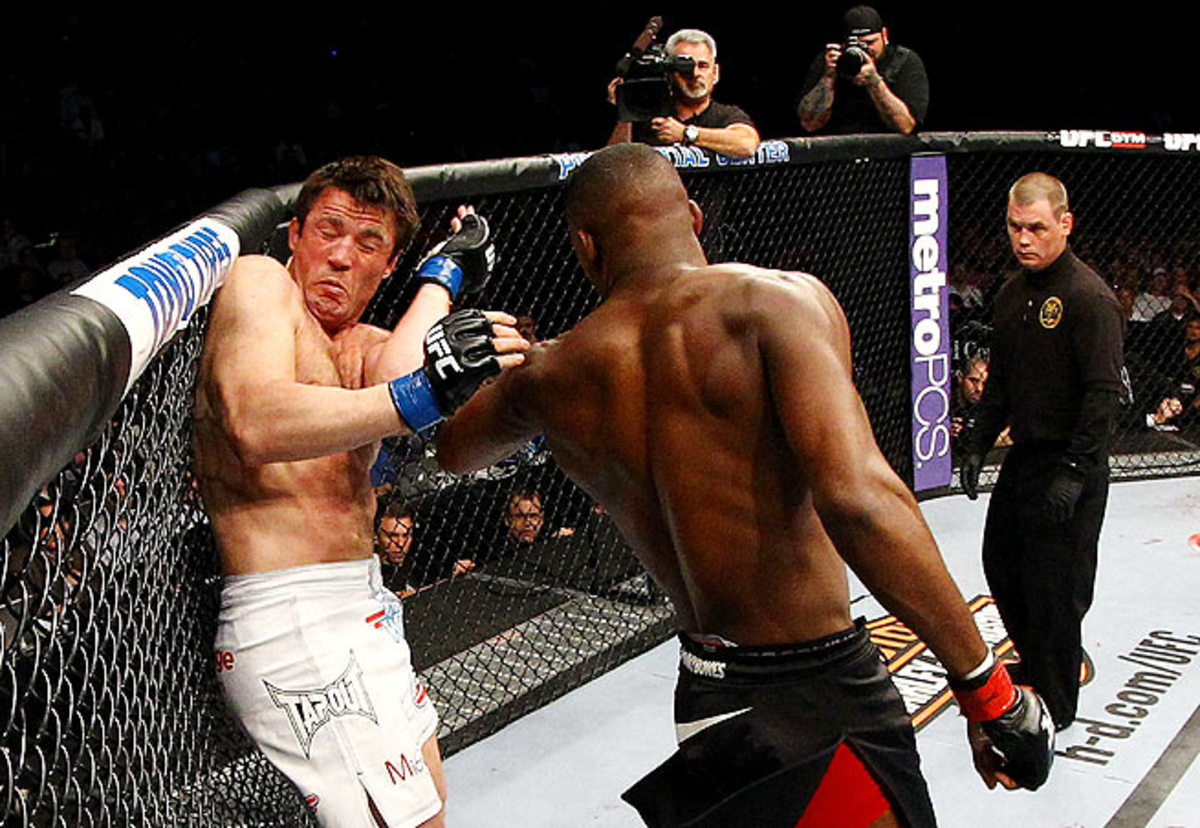 Chael Sonnen came close to a surprising upset in his bout against Jon "Bones" Jones.