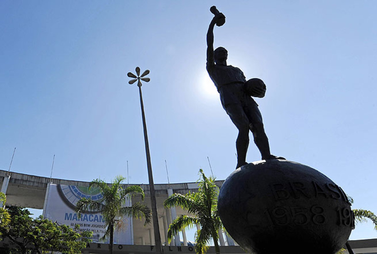 Bellini's World Cup gesture became immortalized with a statue in front of Maracana Stadium.