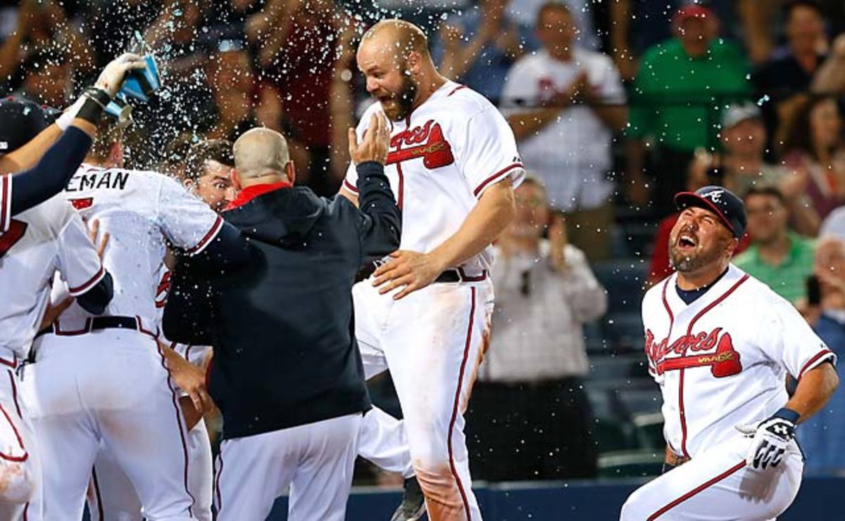 Jayson Werth and Nationals celebrate 12th-inning walk-off win