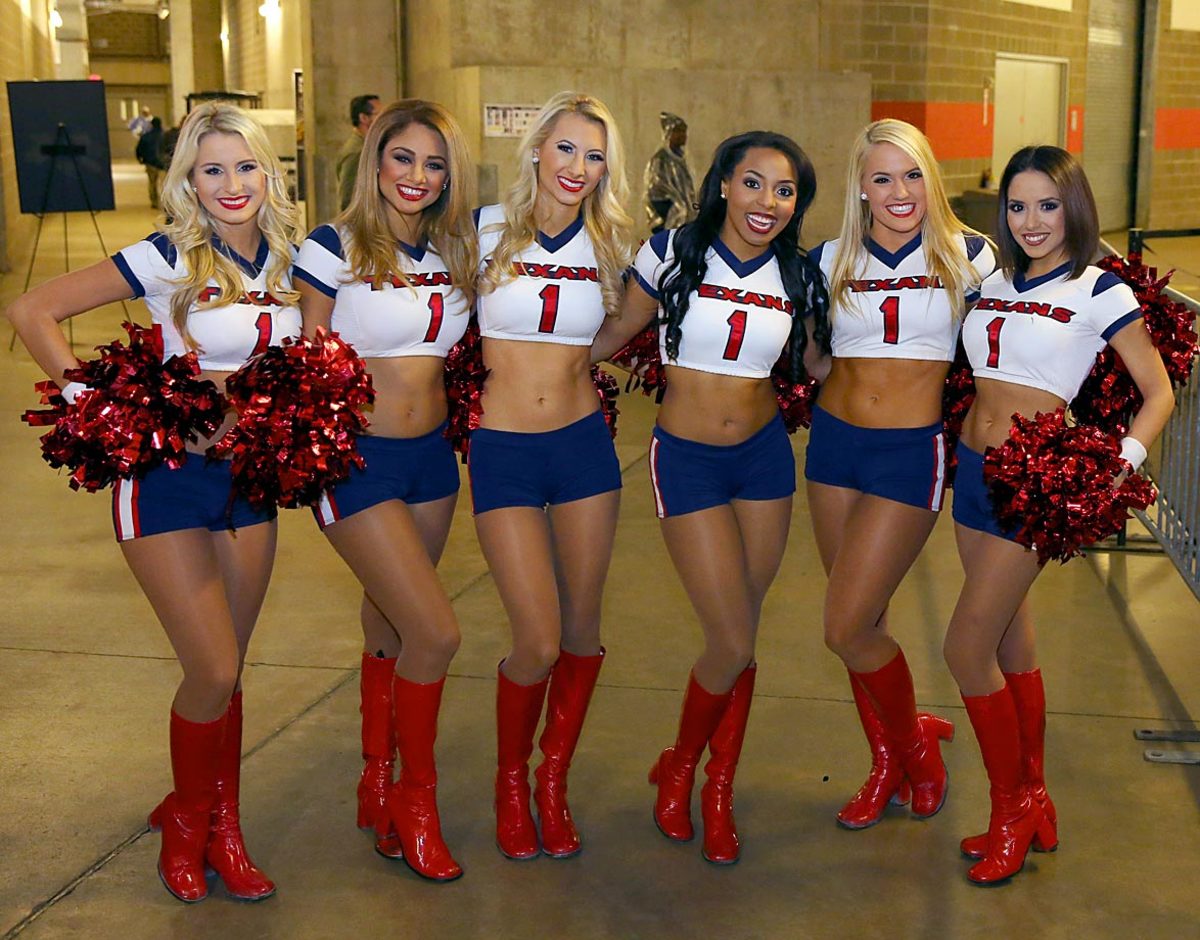 Houston-Texans-cheerleaders-460871114_10.jpg