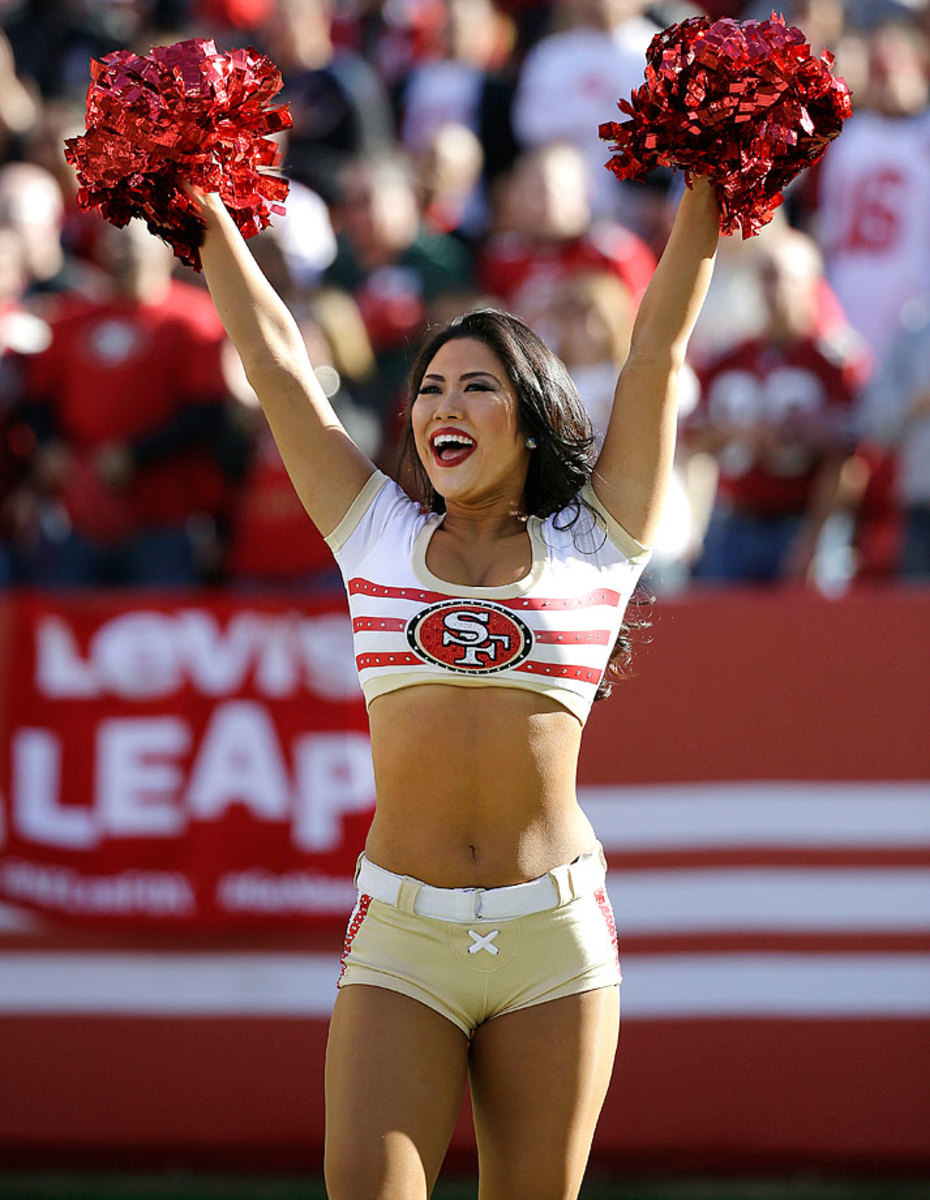 San-Francisco-49ers-Gold-Rush-cheerleaders-AP894369378195_17.jpg