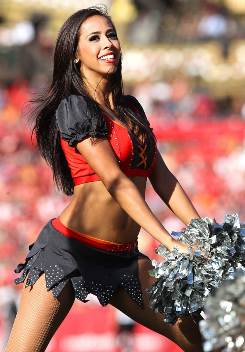 Tampa-Bay-Buccaneers-cheerleaders-357141228400_Saints_at_Bucs.jpg