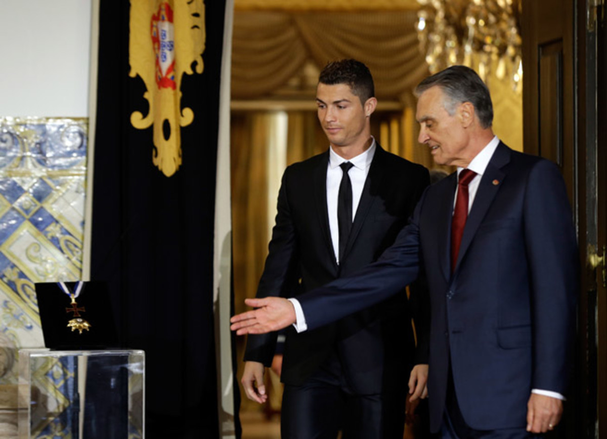 Cristiano Ronaldo Receives Medal From Portuguese President Sports