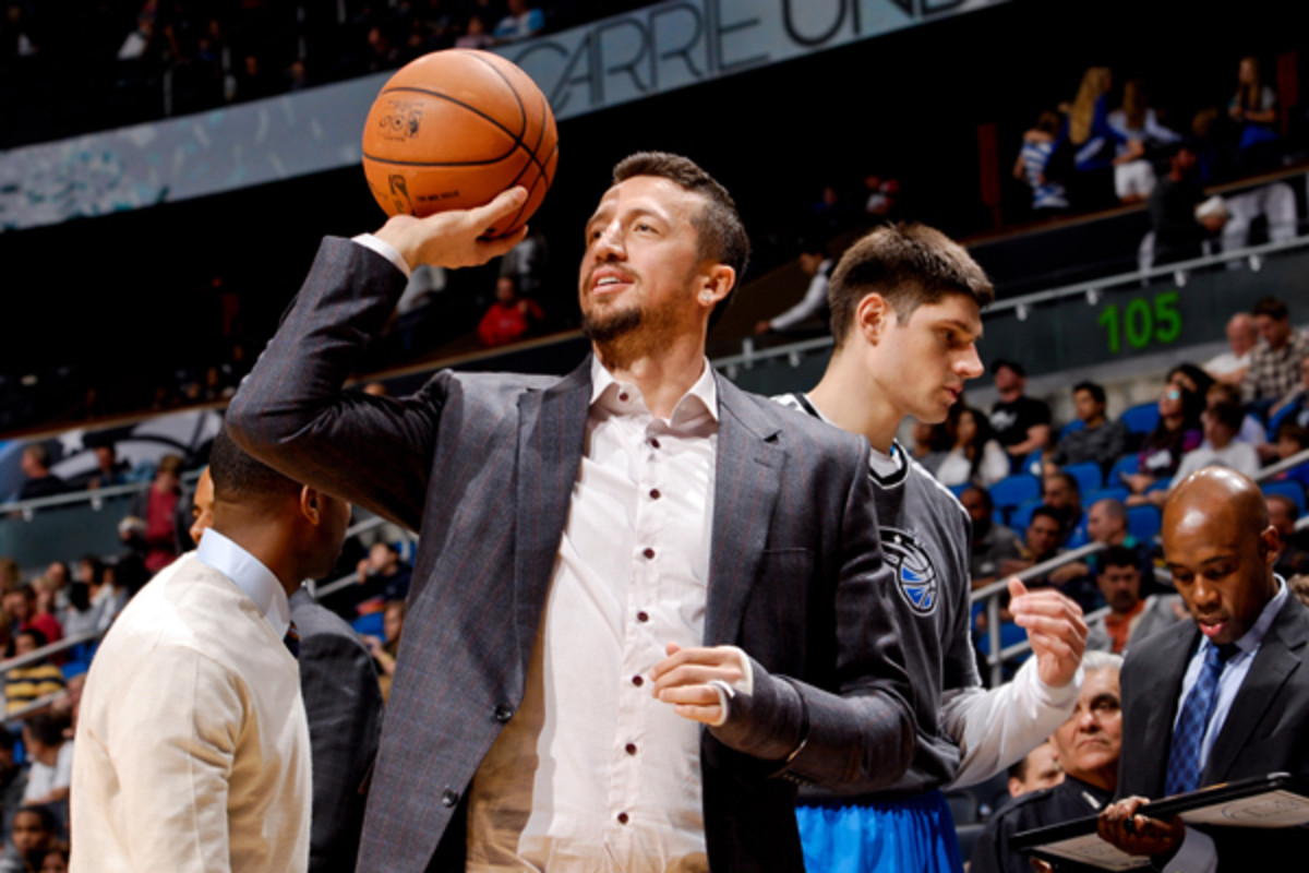 Clippers officially sign Hedo Turkoglu in strange move to bolster
