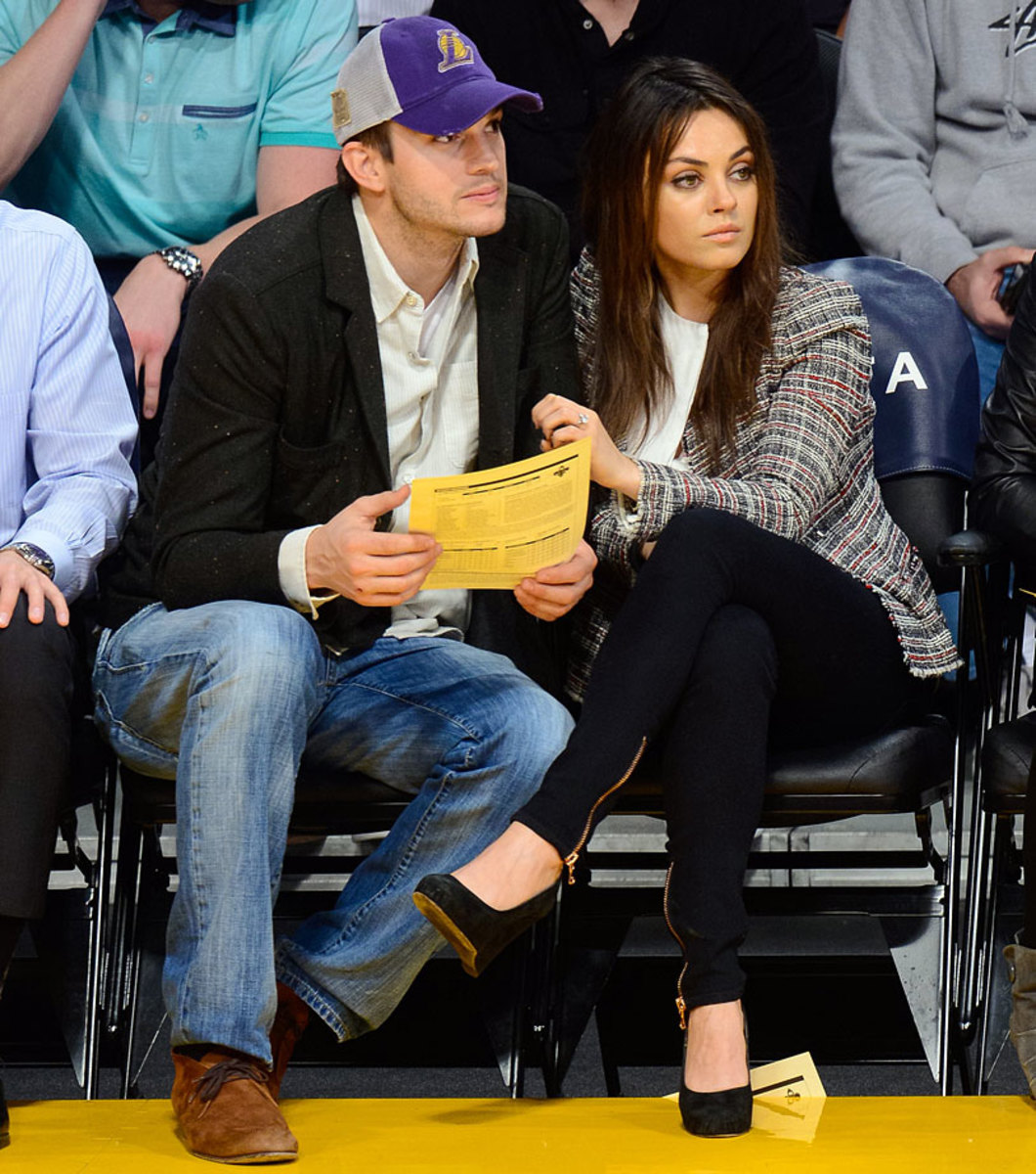 2014-0304-Mila-Kunis-Ashton-Kutcher.jpg