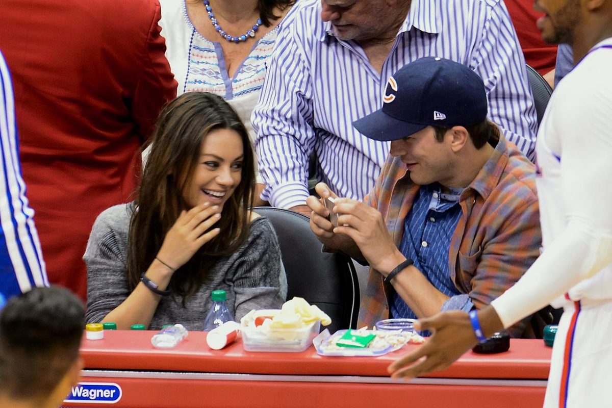 2014-0322-Mila-Kunis-Ashton-Kutcher.jpg