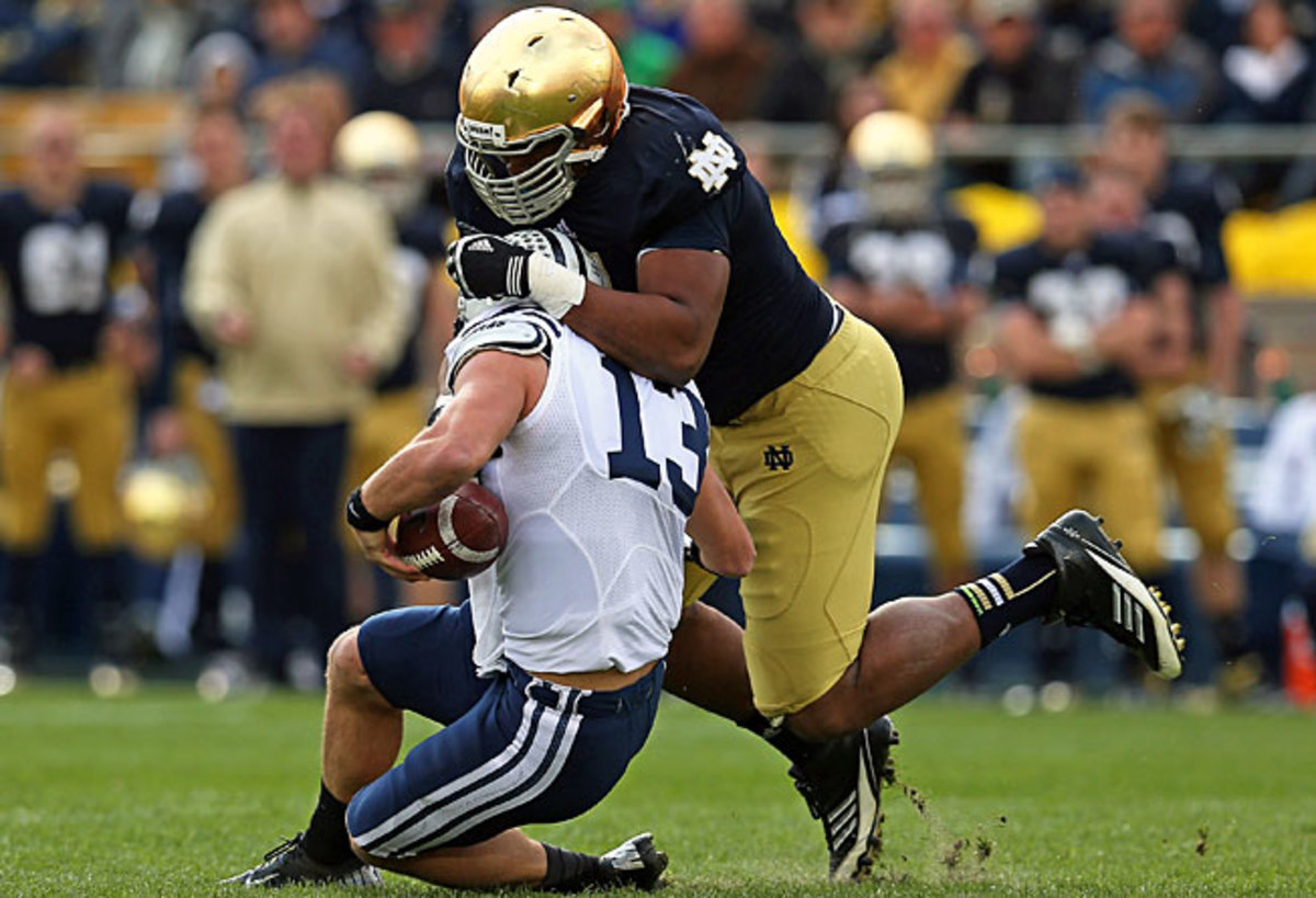 Junior Stephon Tuitt (7) has 20 career sacks and 23.5 tackles for loss in his Notre Dame career. 