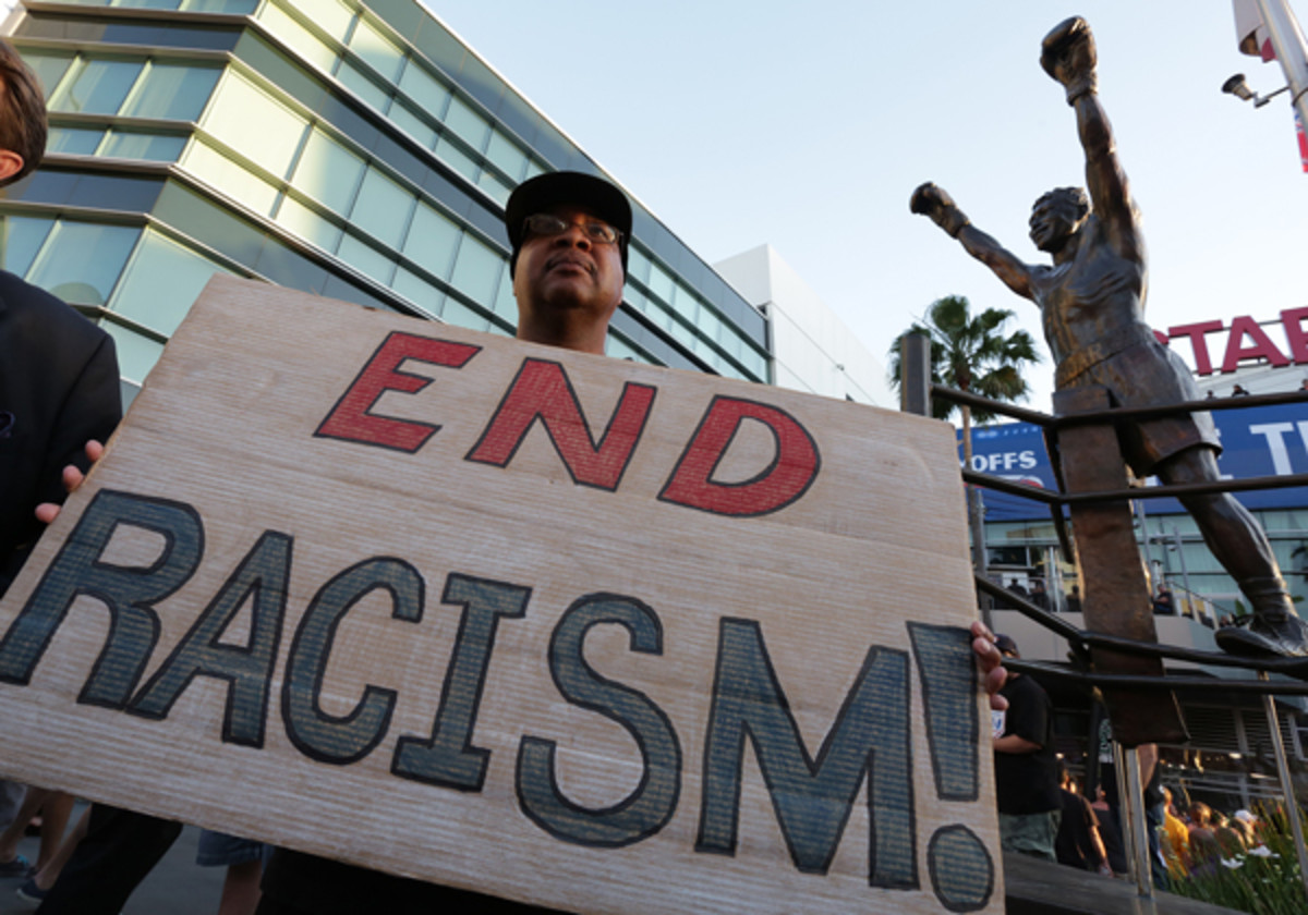 (Jonathan Alcorn/Getty Images News)