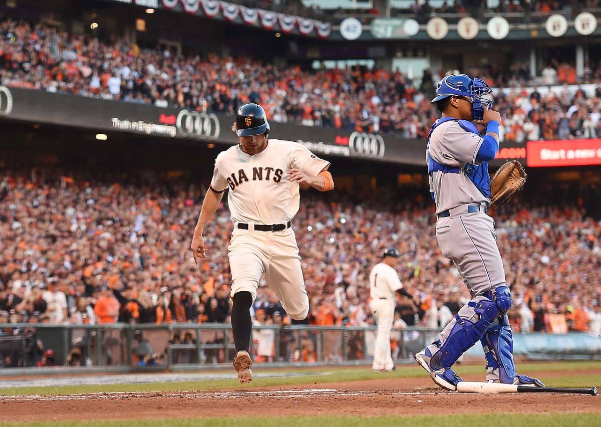 San Francisco Giants P Madison Bumgarner throws 4-hit shutout against  Kansas City Royals in Game 5 of World Series - Sports Illustrated