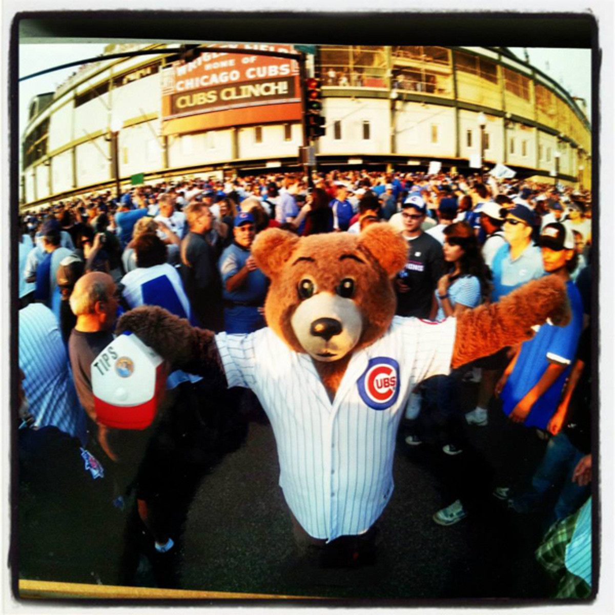 Chicago Cubs introduce first official mascot in modern history - ESPN