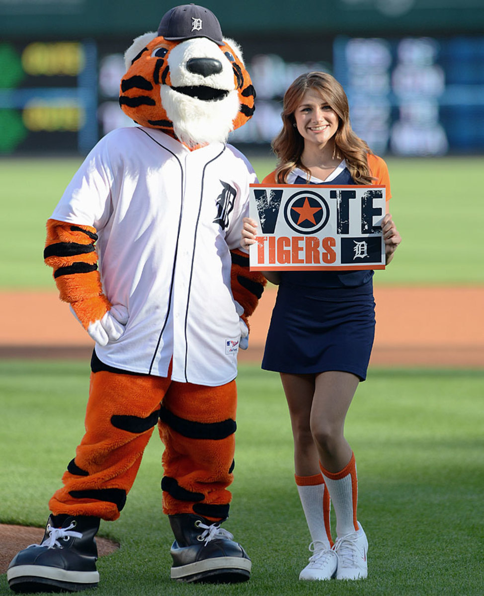 102 Detroit Tigers Energy Squad Stock Photos, High-Res Pictures, and Images  - Getty Images