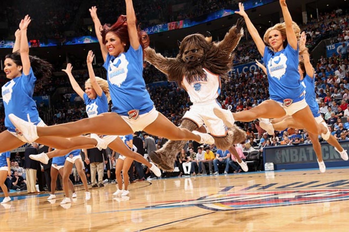 Oklahoma City Thunder Girls - Sports Illustrated