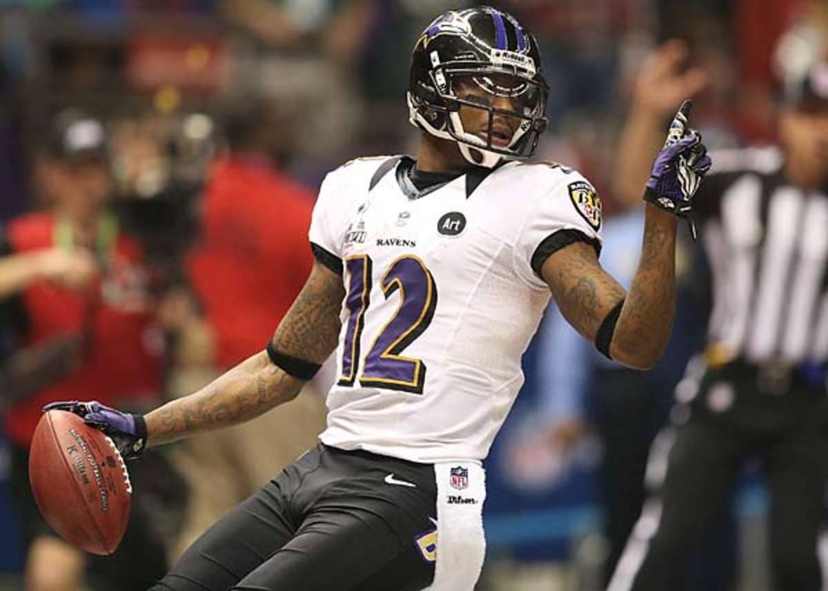 Baltimore Ravens' Jacoby Jones, Bernard Pierce kicked out of club