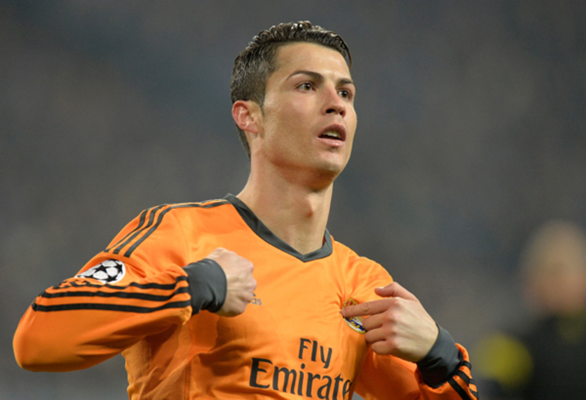 Champions League: Ronaldo and Real Madrid top Schalke