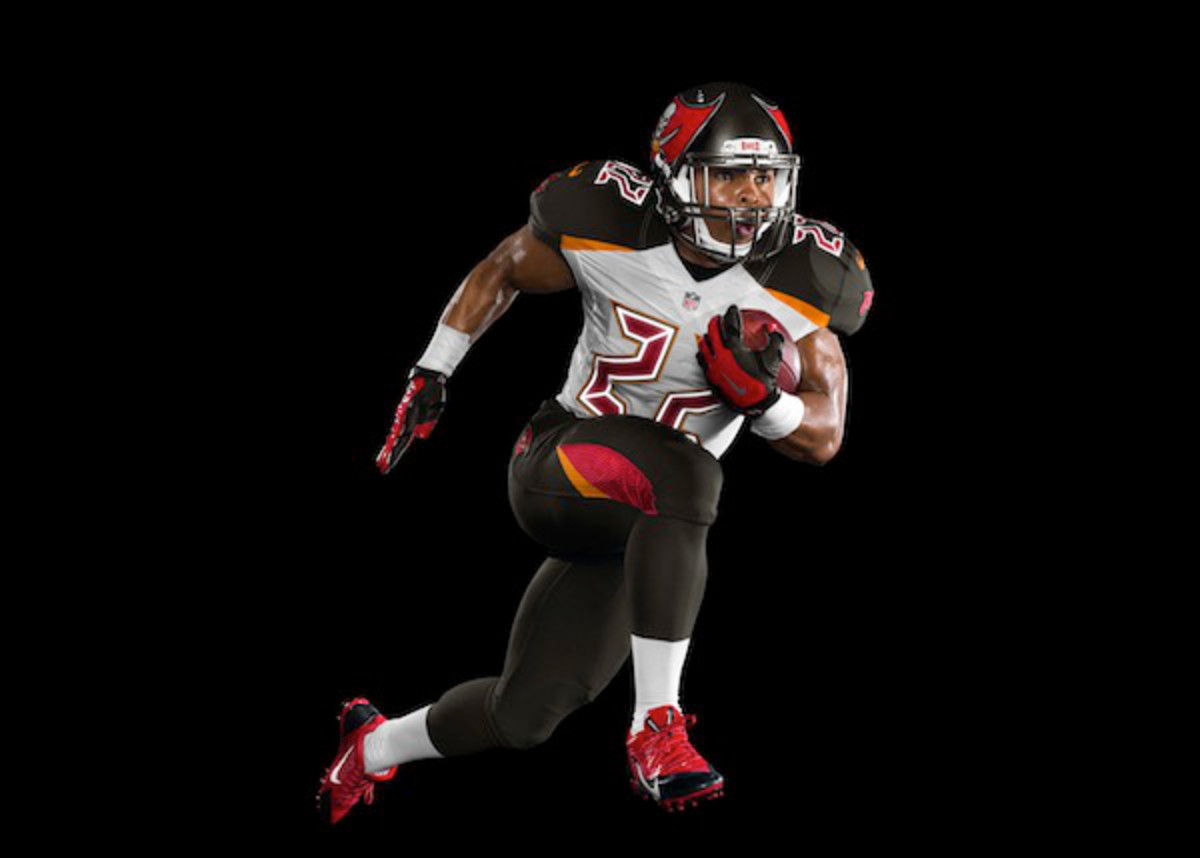 New Tampa Bay Buccaneers uniform features throwback orange, reflective chrome - Sports Illustrated