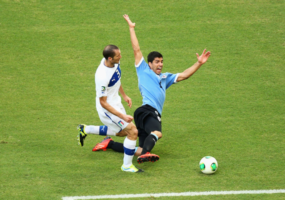 Luis Suarez: Uruguay star's villainous, combustible streak - Sports  Illustrated Vault