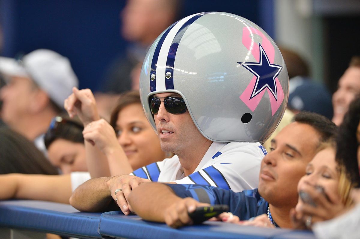 offbeat_Texans_at_Cowboys.jpg