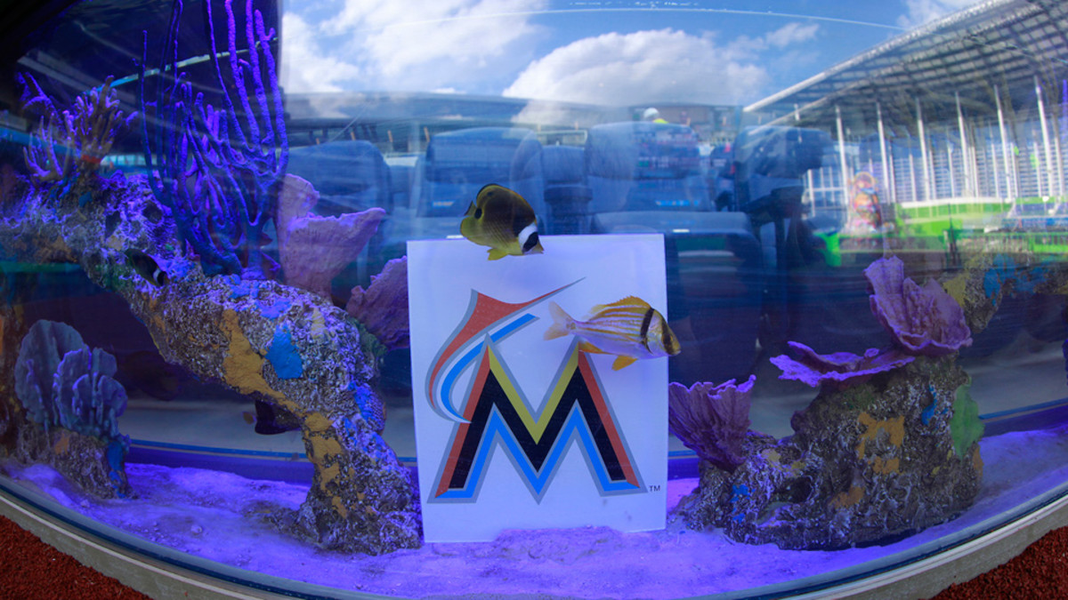Ballpark Quirks: Hitting with the fishes in Miami's Marlins Park - Sports  Illustrated