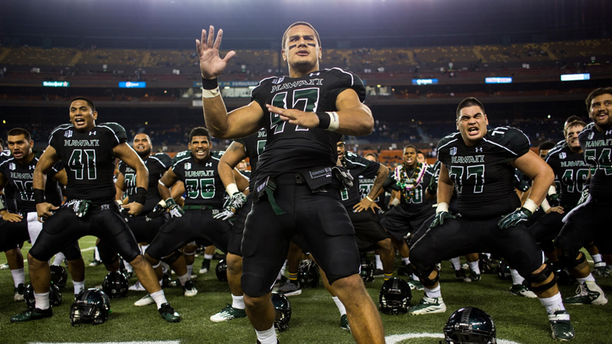 hawaii-ad-possibility-school-may-drop-football-sports-illustrated