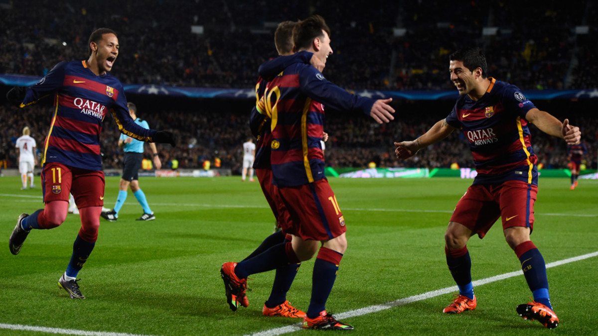 Champions League: Barcelona, Bayern Munich roll; Arsenal survives ...