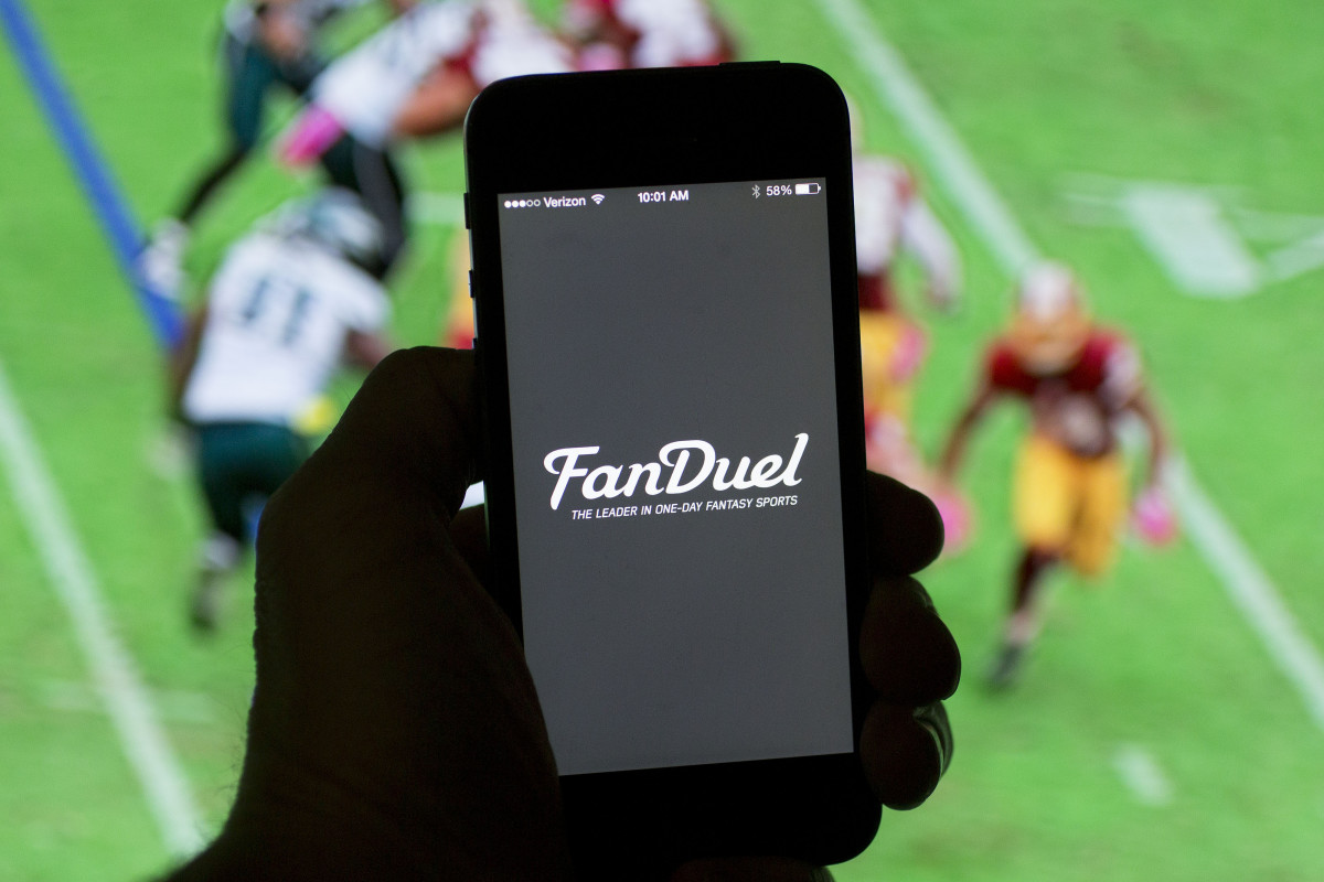 FanDuel temporarily bans New Yorkers from playing its games Sports
