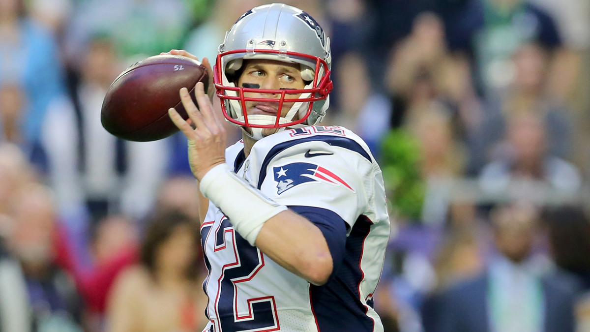 AJ Feeley Says he Saw Tom Brady Messing with his Balls in 2004 - Crossing  Broad