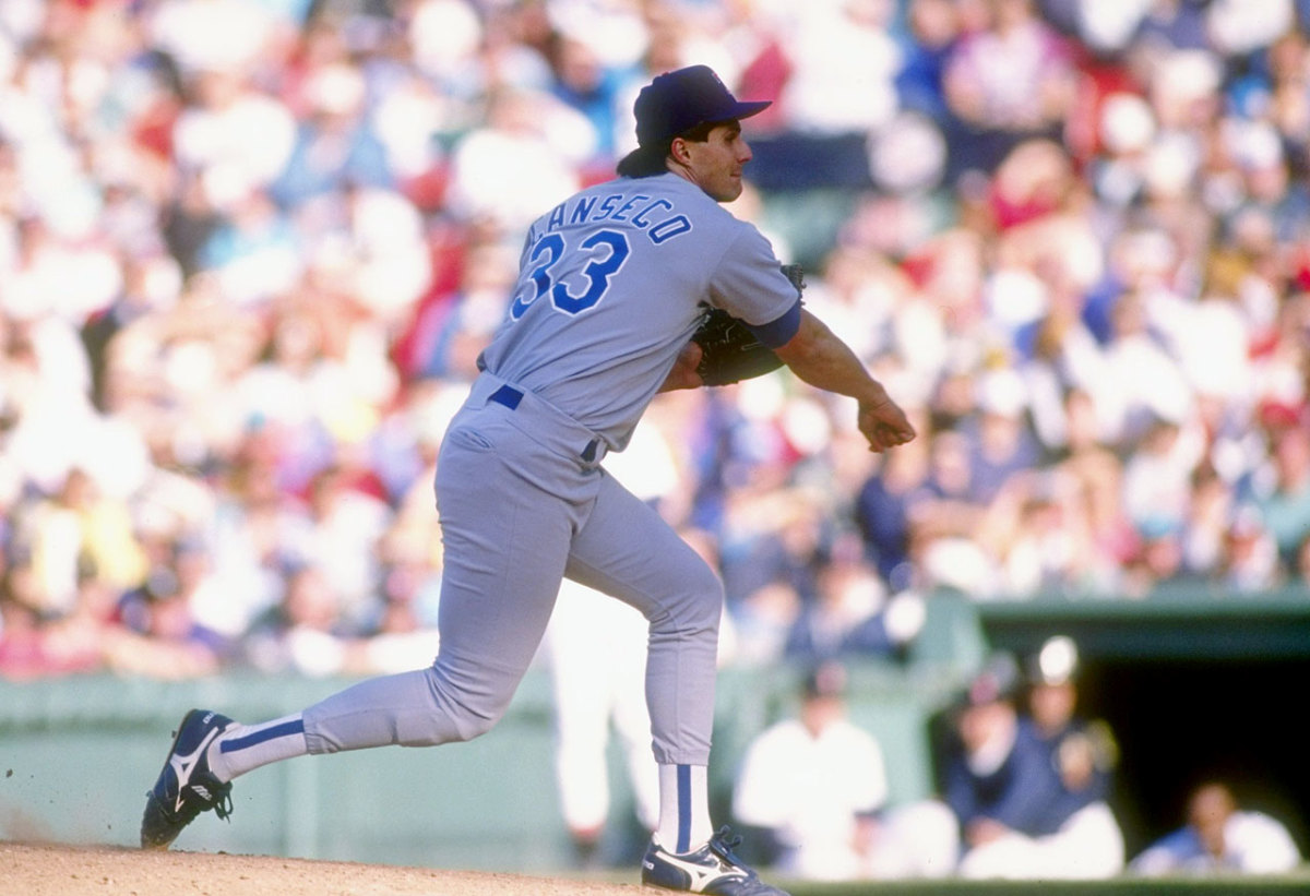 Jose-Canseco-pitching.jpg