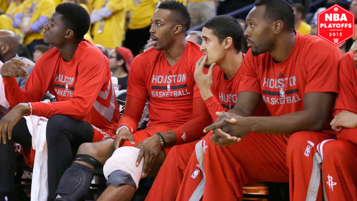 Dwight Howard Hurts Knee In Game 1 As Stephen Curry, Warriors Beat ...