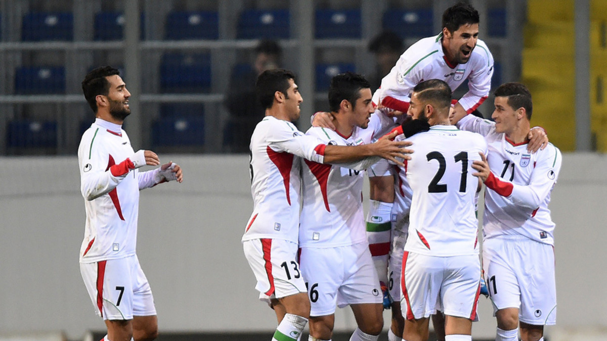 Iran shuts out Chile in friendly - Sports Illustrated