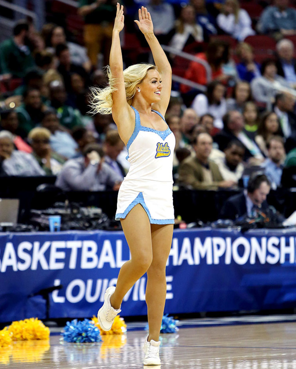 UCLA-cheerleaders-383150321_UAB_v_UCLA021.jpg