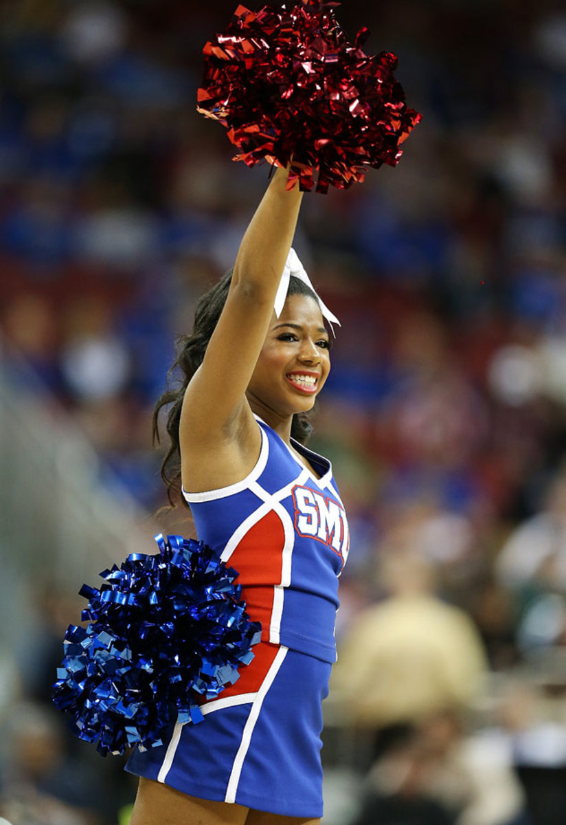 SMU-cheerleaders-466905142_10.jpg