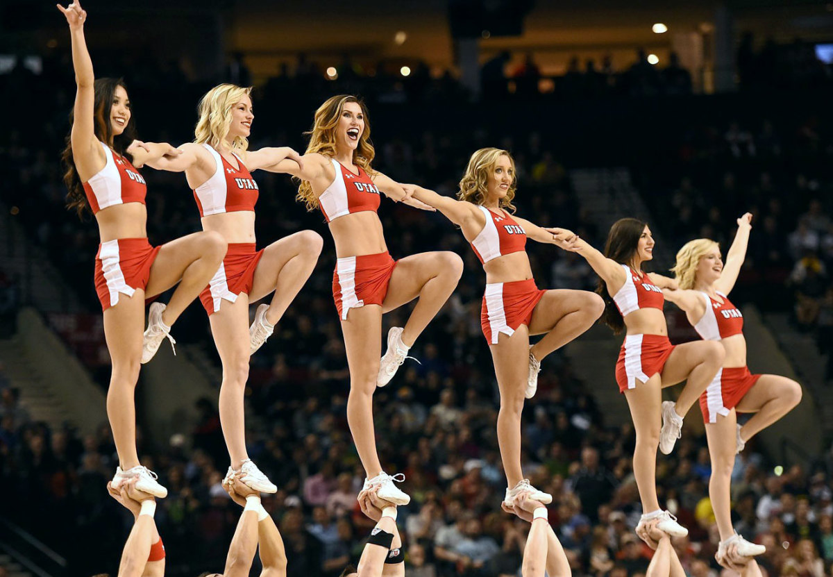 Utah-cheerleaders-X159428_TK1_0701.jpg