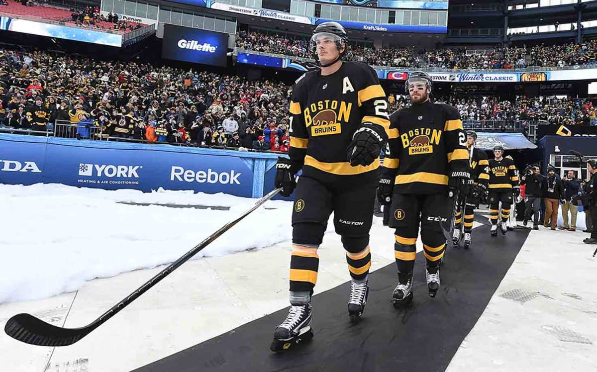Boston Bruins unveil 2016 Winter Classic jerseys - Sports Illustrated