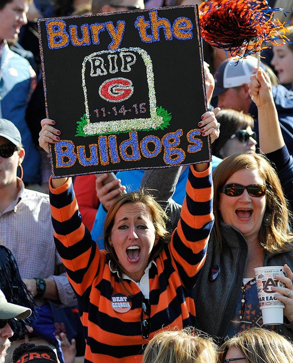 auburn-fans-ccr151114069_Georgia_at_Auburn.jpg