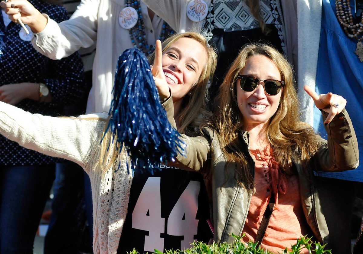 auburn-fans-ccr151114072_Georgia_at_Auburn.jpg