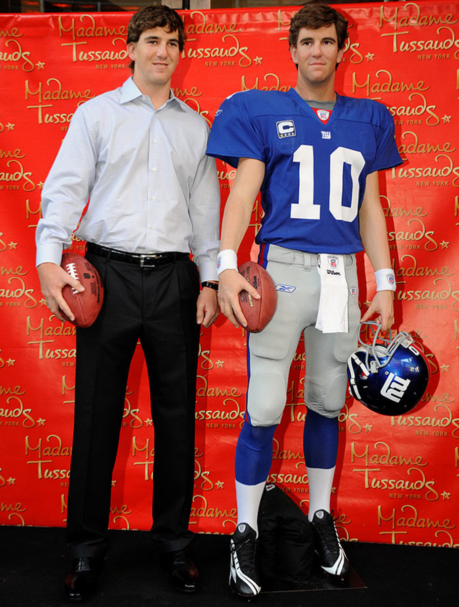 2008-eli-manning-wax-figure.jpg