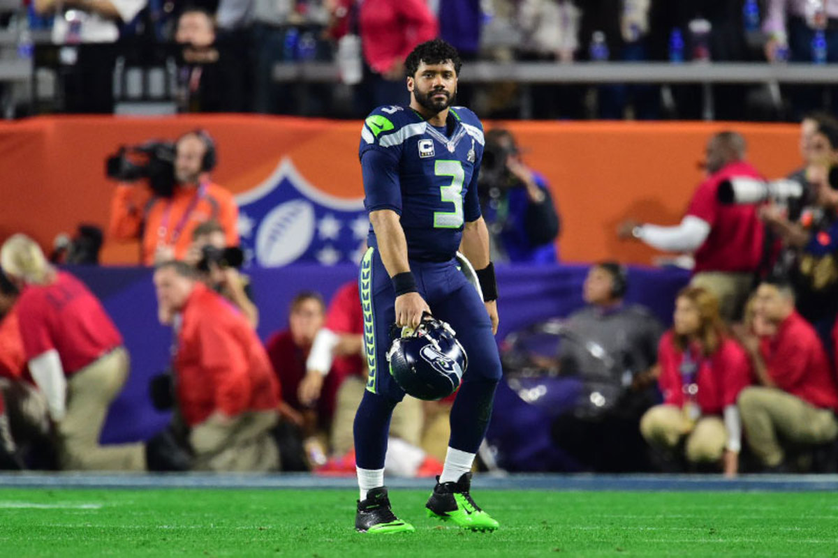 sb49-russell-wilson-interception-walkoff-jb.jpg