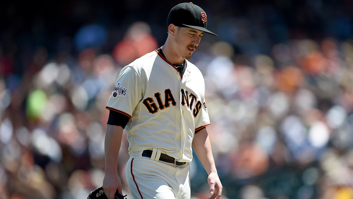 Stiff neck stops Tim Lincecum in Giants' 6-3 loss to Brewers