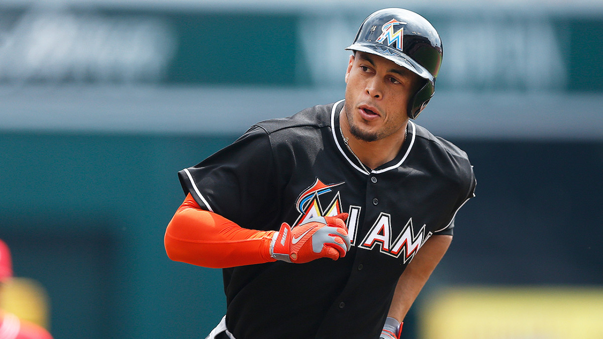 Marlins outfielder Giancarlo Stanton heads to disabled list - ABC7