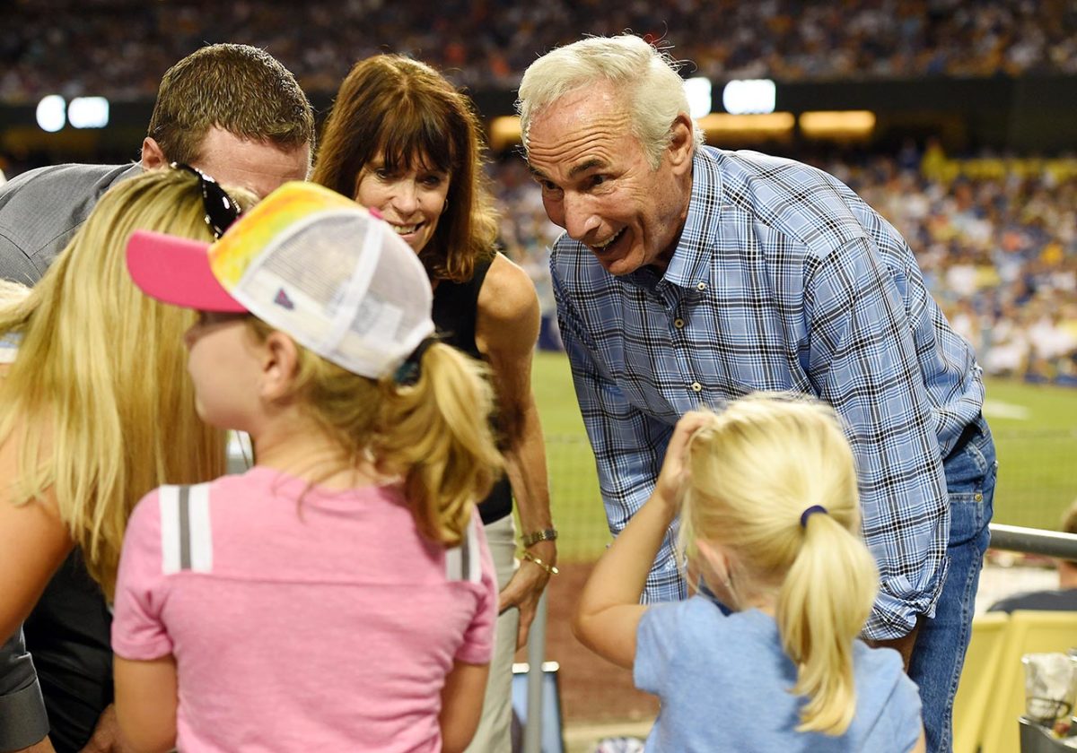 sandy-koufax_NLDS_GM2_Mets_at_Dodgers.jpg